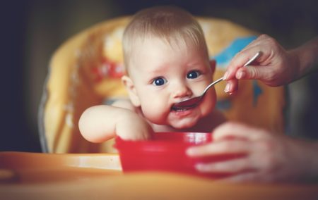 Rozszerzanie diety niemowlaka