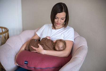 Jakie są zalety karmienia piersią dla dziecka?