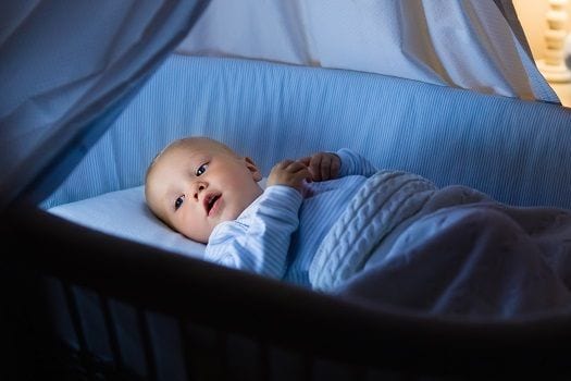 Kiedy niemowlę zacznie przesypiać noce?